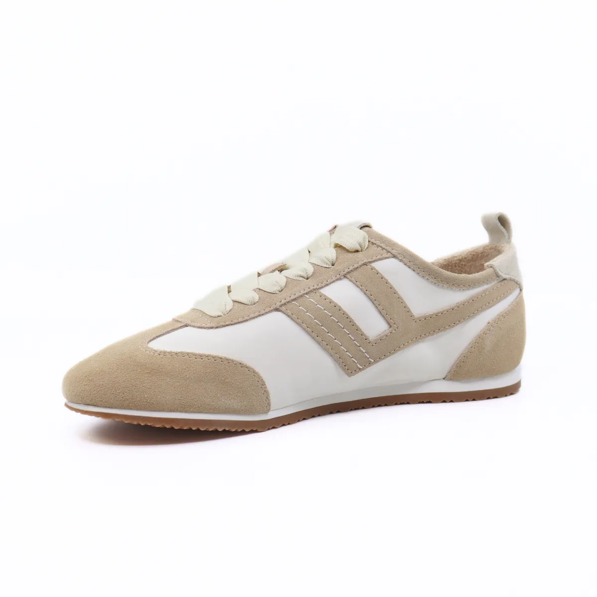 Aces Tennis Shoe Chalk/Desert Sand