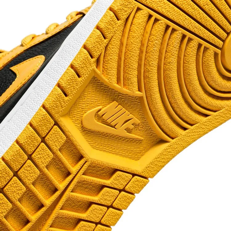 Air Jordan 1 Retro High OG Pollen Sneakers, Yellow