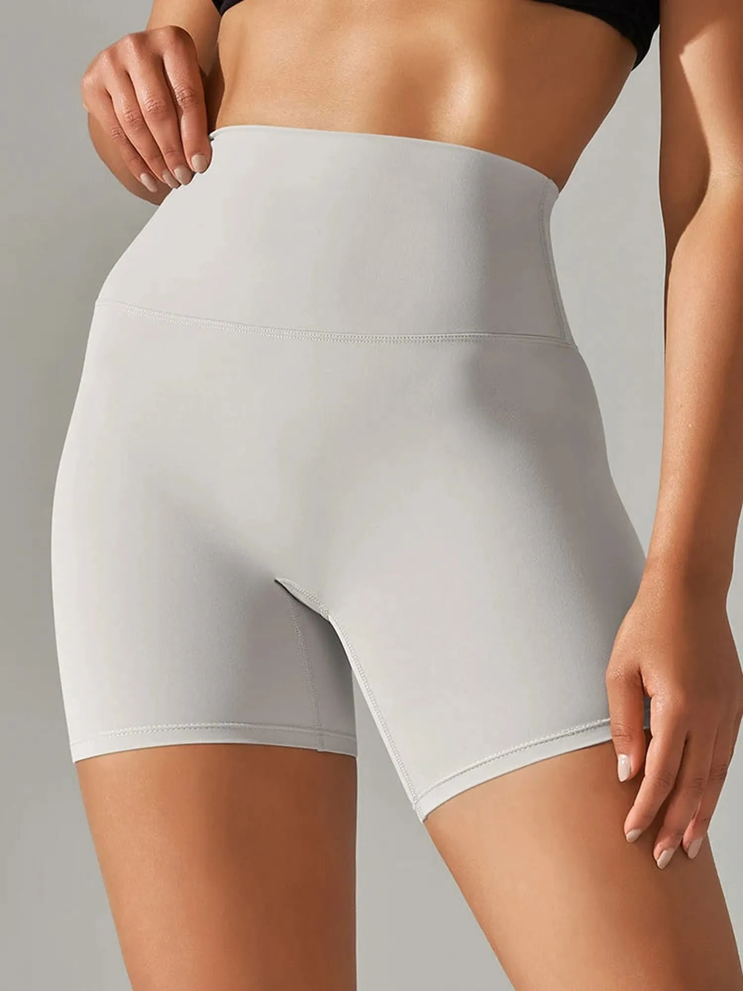 FlexiFit Model - ShortS