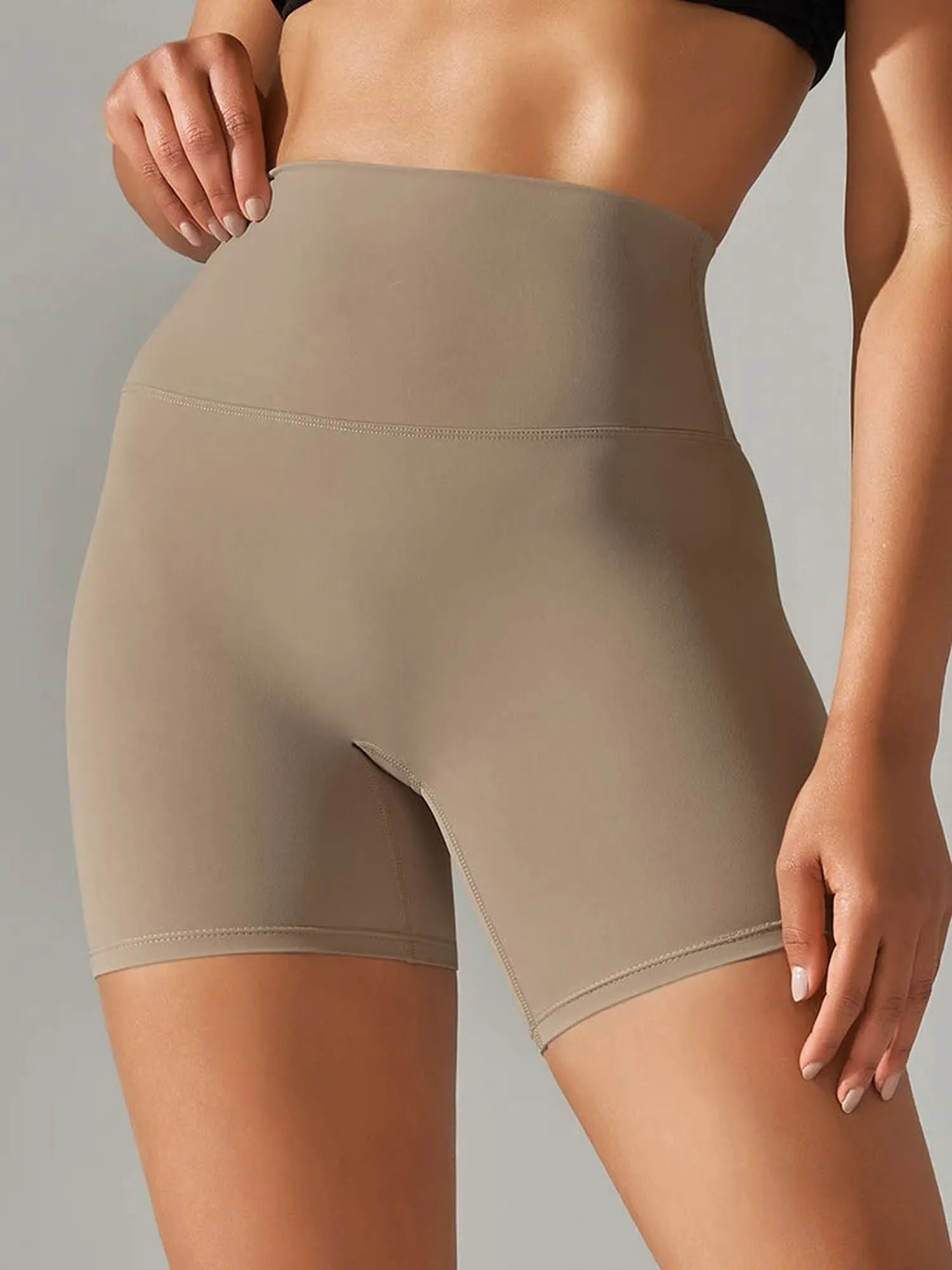 FlexiFit Model - ShortS