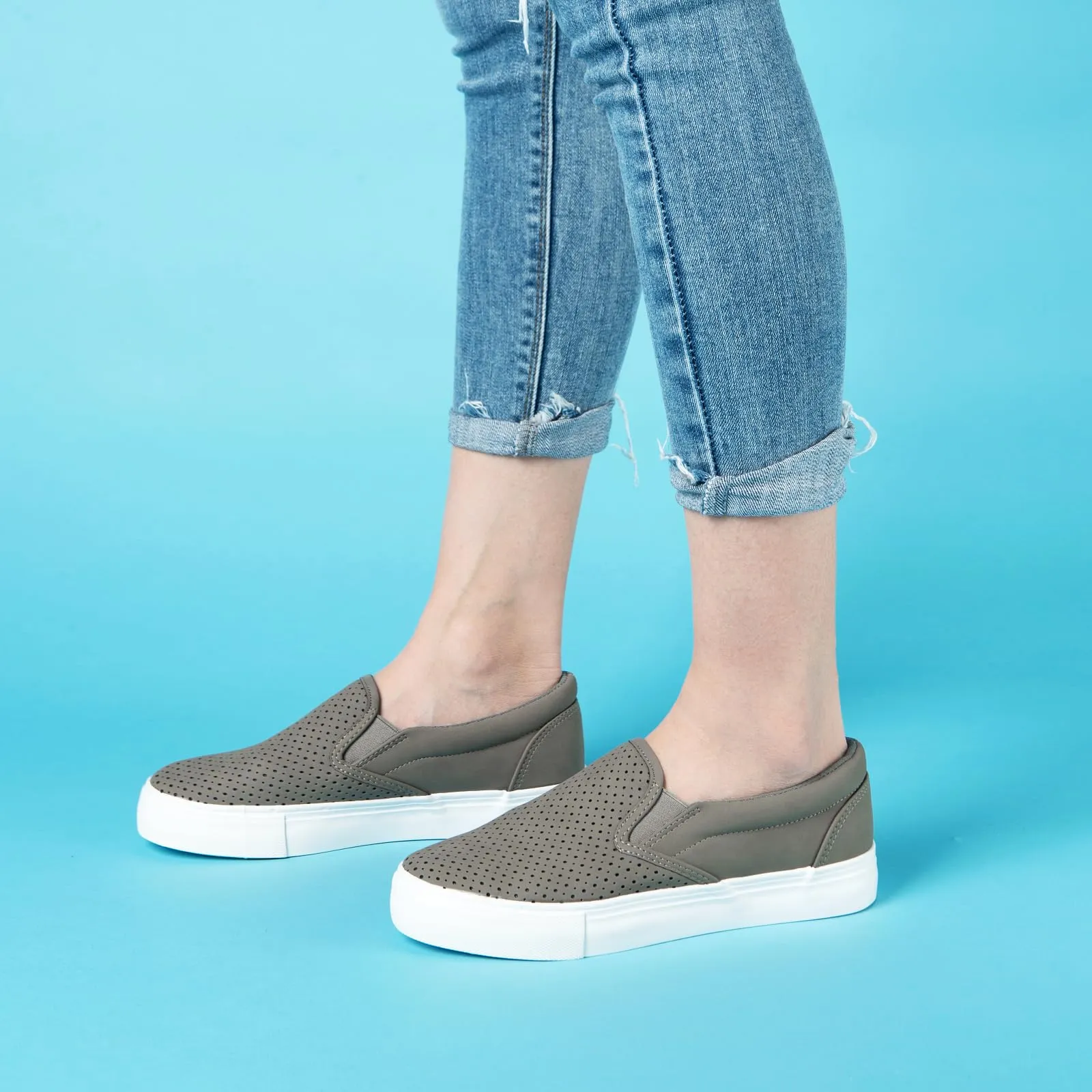 JENN ARDOR Women's Slip On Sneakers Fashion Flats Shoes Comfortable Casual Shoes for Walking