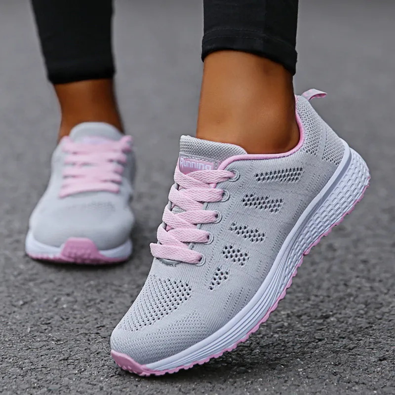 Laelia Breathable Women Classic Tennis Shoes