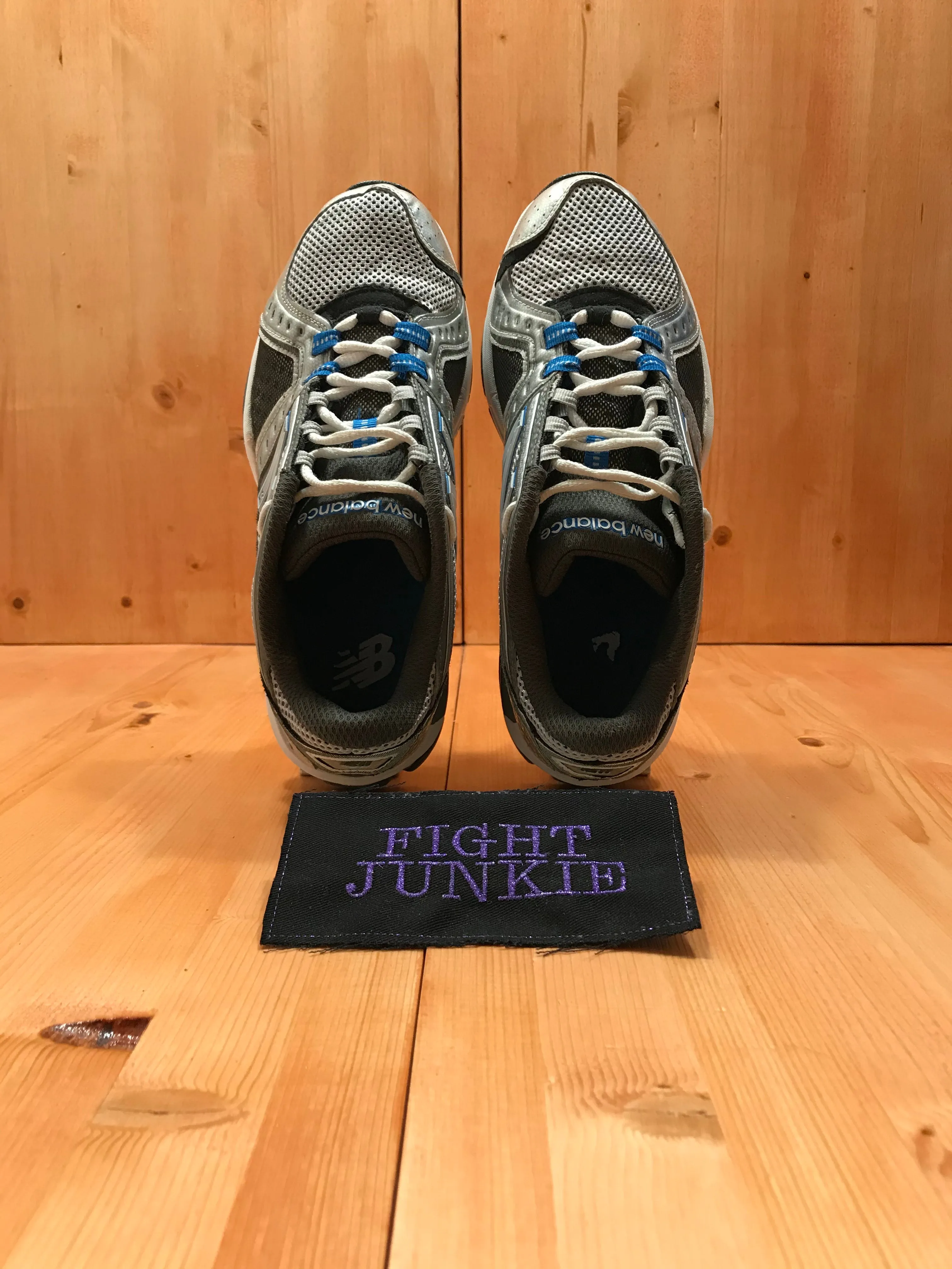 NEW BALANCE 1211 Men's Size 8.5 2E Wide Cross Training Shoes Sneakers Silver