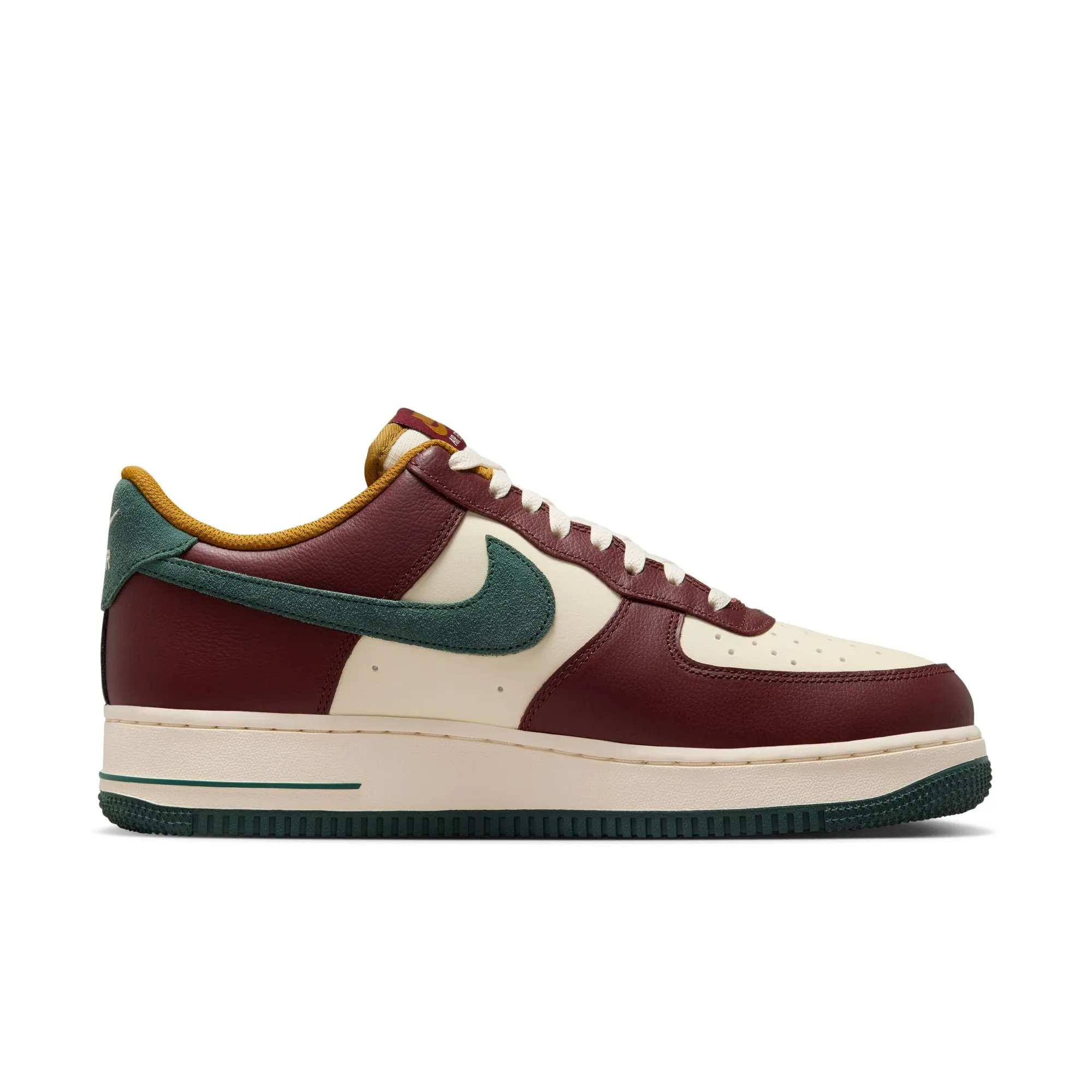 Nike - Air Force 1 '07 LV8 ~ Dark Team Red