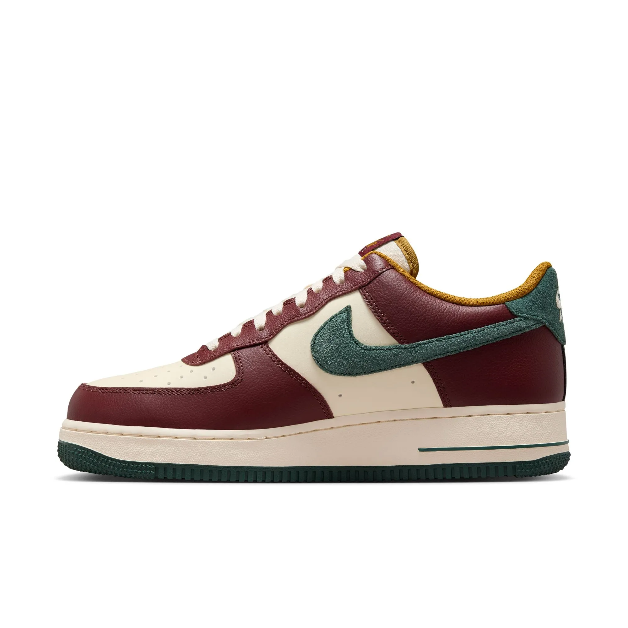 Nike - Air Force 1 '07 LV8 ~ Dark Team Red