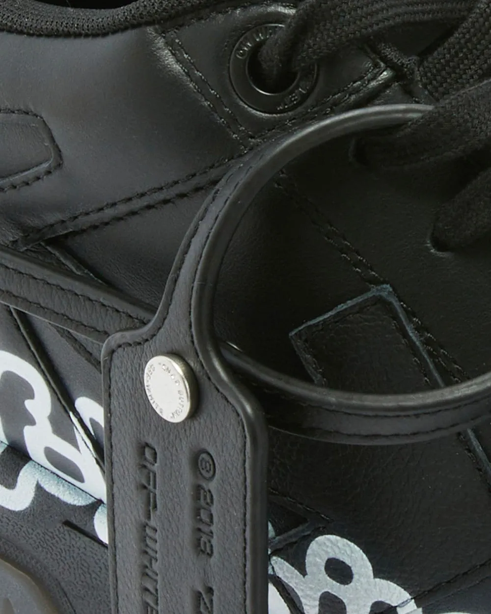 Out Of Office "Ooo" Black / White Low Top Sneakers
