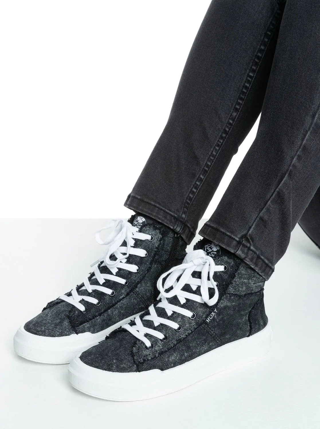 Roxy Rae Mid-Top Shoes - Black