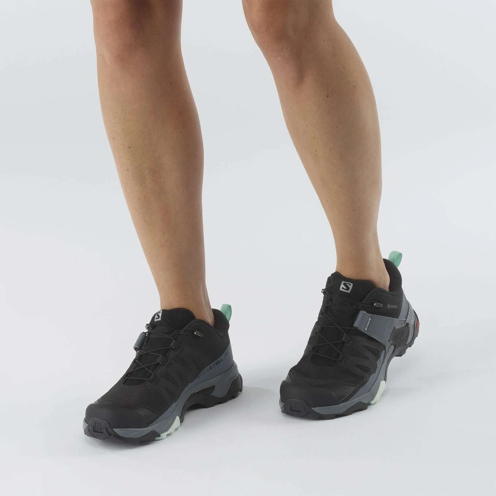 Salomon Womens X Ultra 4 Gore-Tex Shoe Clearance