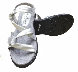 Sandbaggers: Women's Golf Sandals - Grace Silver