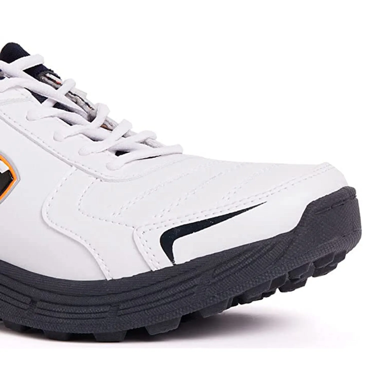 SG Savage Cricket Shoe
