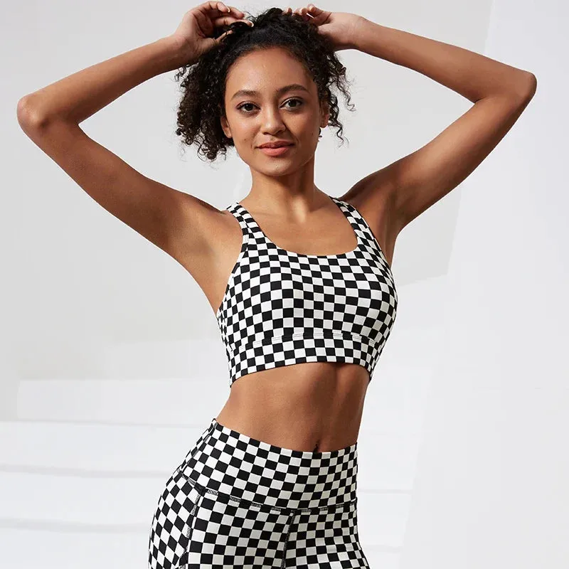 Shockproof Stretchy Plaid Print Nude Nylon Sports Bra for Women