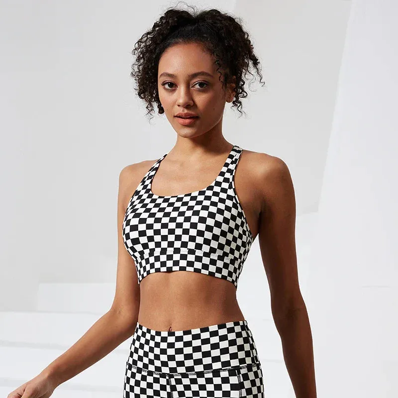 Shockproof Stretchy Plaid Print Nude Nylon Sports Bra for Women
