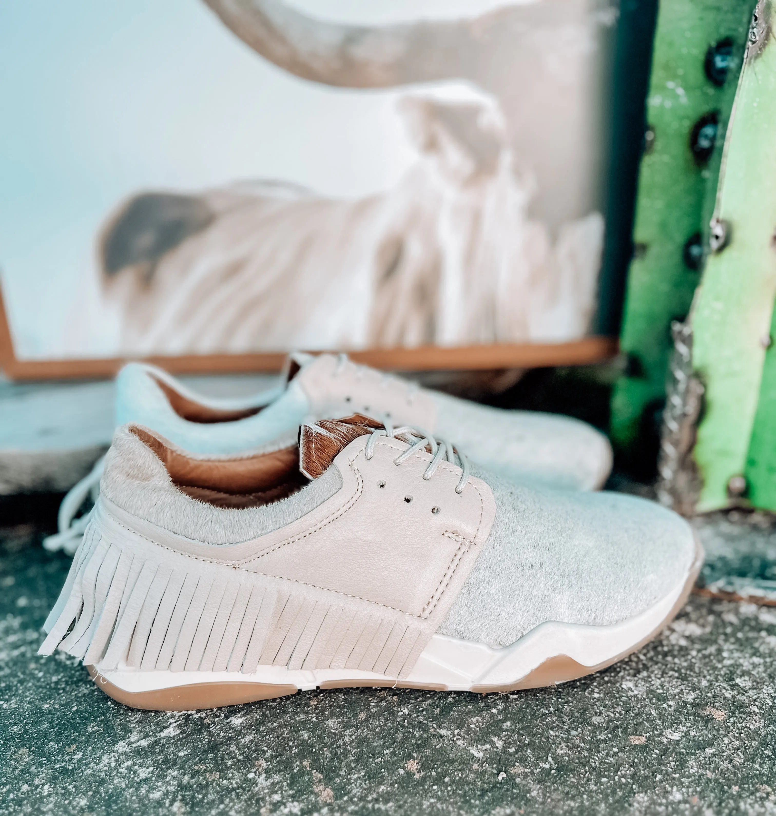 The Morgan Sneakers Size 8